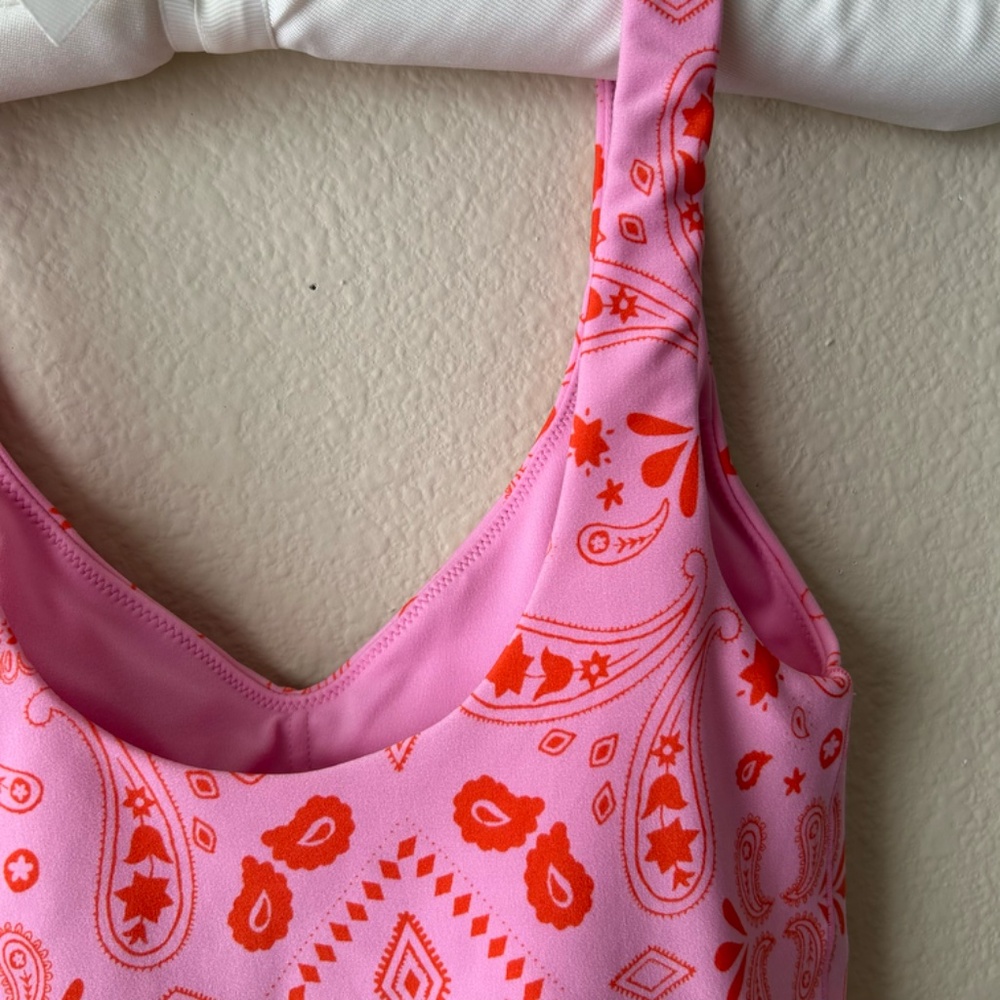 Aerie Offline Real Me Sports Bra Low Key LongLine Recharge Pink Paisley Size XS - Picture 9 of 15